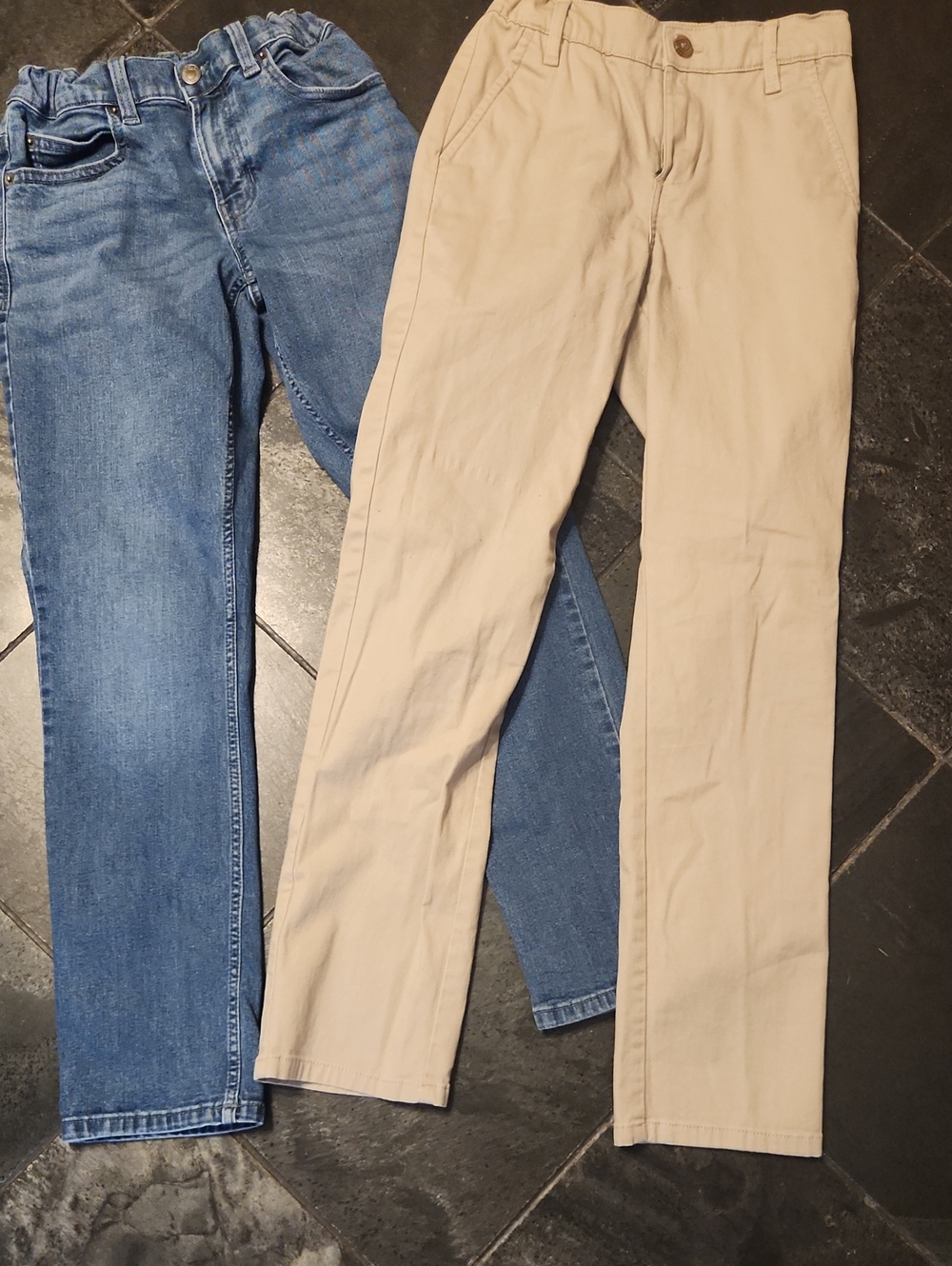 EUC 2 Pair Of Boys Jeans/pants Blue Denim & Khaki 14 Slim Fit